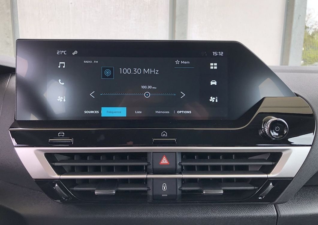 Citroen C4 1.2 HYBRIDE 136CH S&S PLUS AUTOMATIQUE