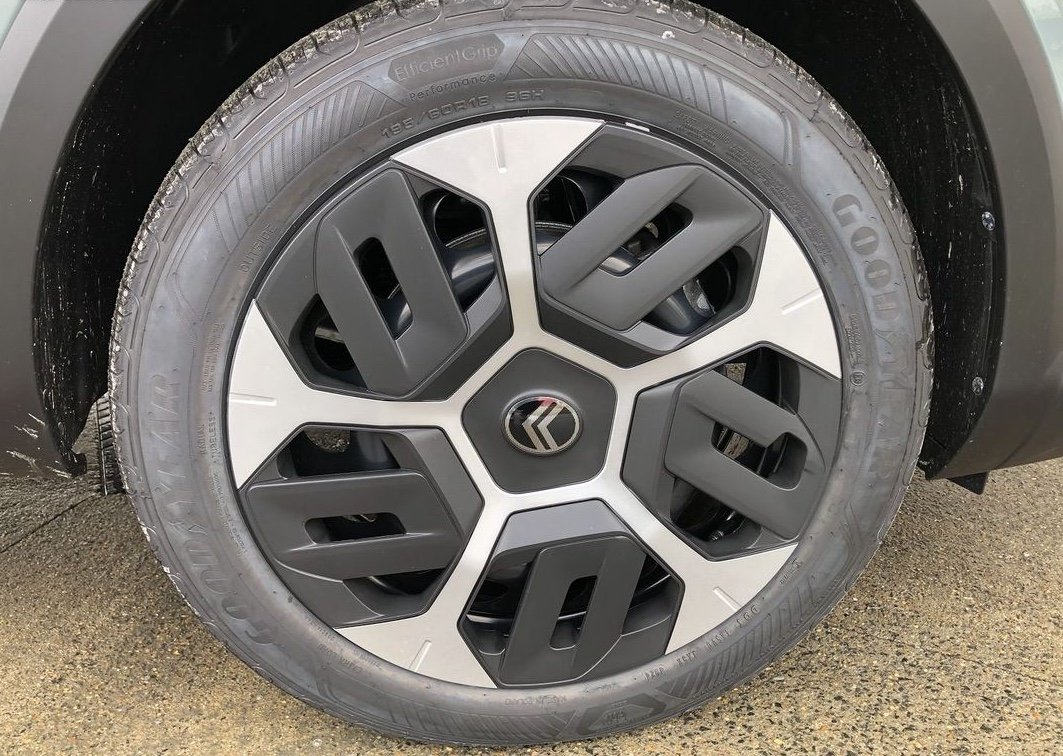 Citroen C4 1.2 HYBRIDE 136CH S&S PLUS AUTOMATIQUE