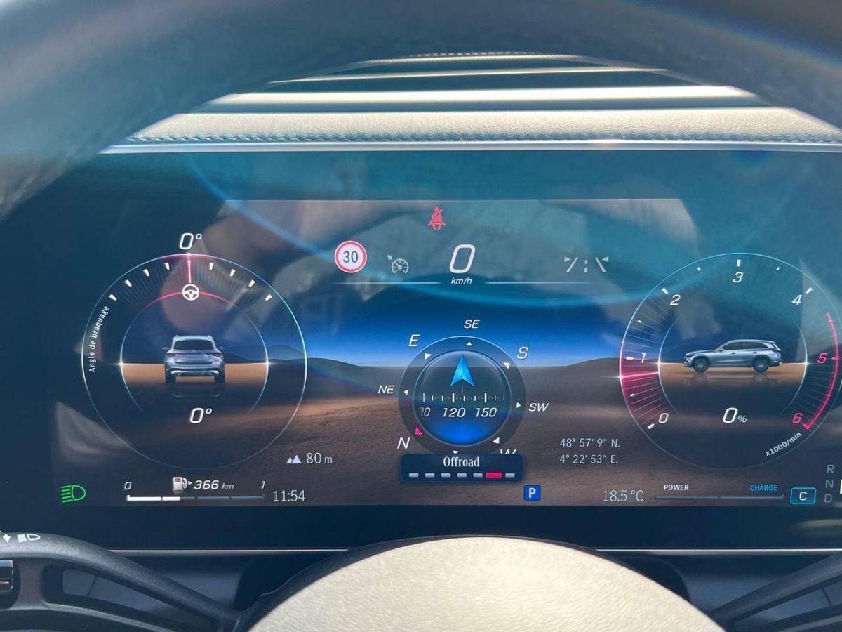 MERCEDES GLC II 220 D 4MATIC AMG LINE 9G-TRONIC